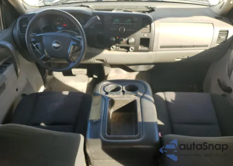 2010 Chevrolet Silverado C1500 z USA, uszkodzony, nr VIN 3GCRCPEA2AG159785